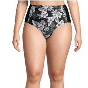 Plus size women's floral bikini bottoms 3X